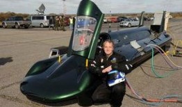 飞碟驾驶员爆料视频,神秘宇宙之旅全记录